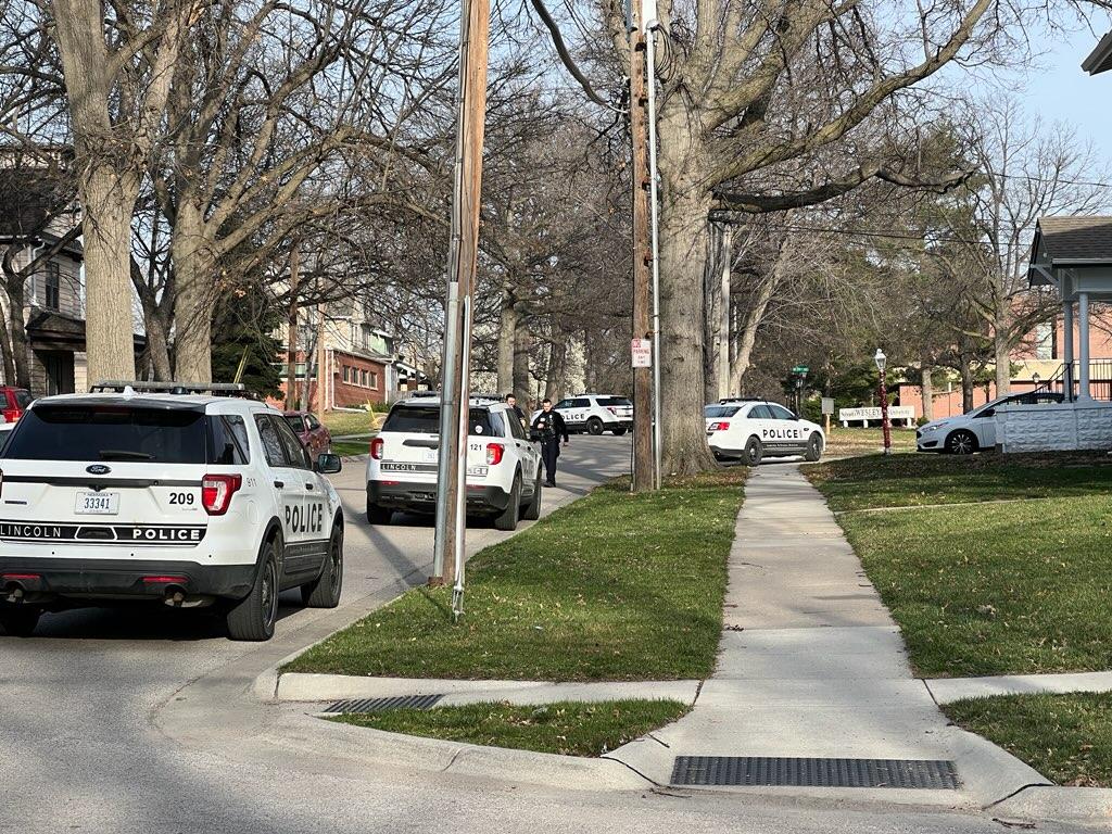 Police Investigate North Lincoln Stabbing