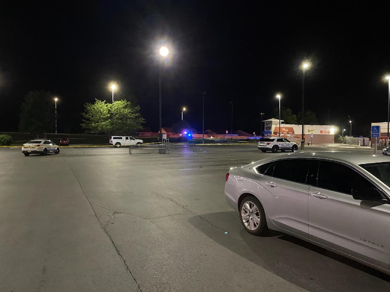 Man shot and killed in west Lincoln parking lot
