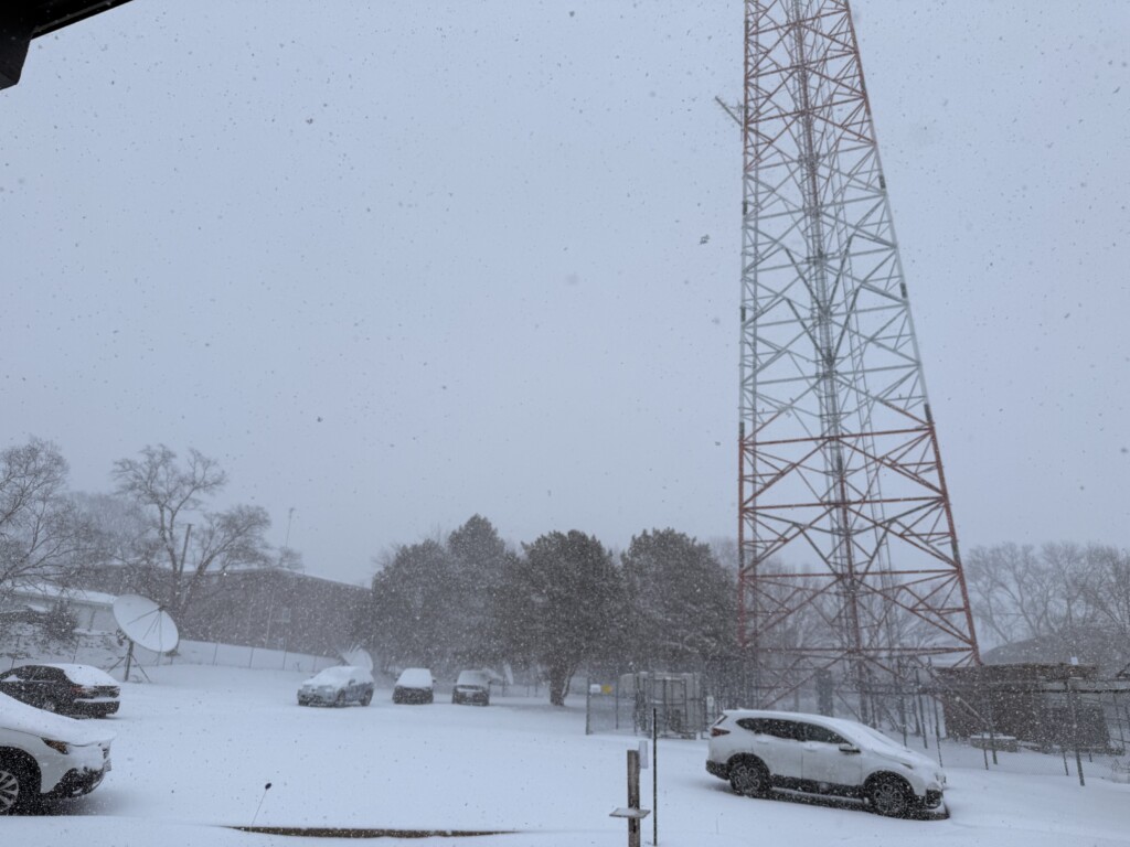 City provides update on winter weather operations as snow dumps in Lincoln